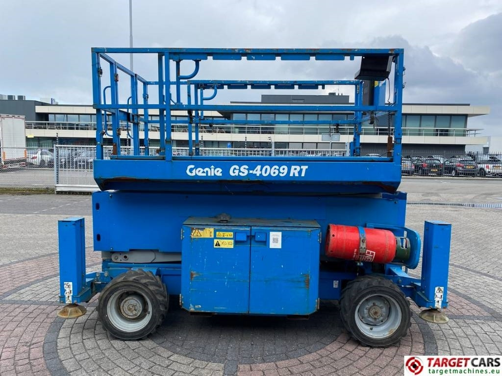 Genie GS-4069 RT LPG 4x4 Scissor Work Lift 1412cm  в лизинг Genie GS-4069 RT LPG 4x4 Scissor Work Lift 1412cm: фото 33