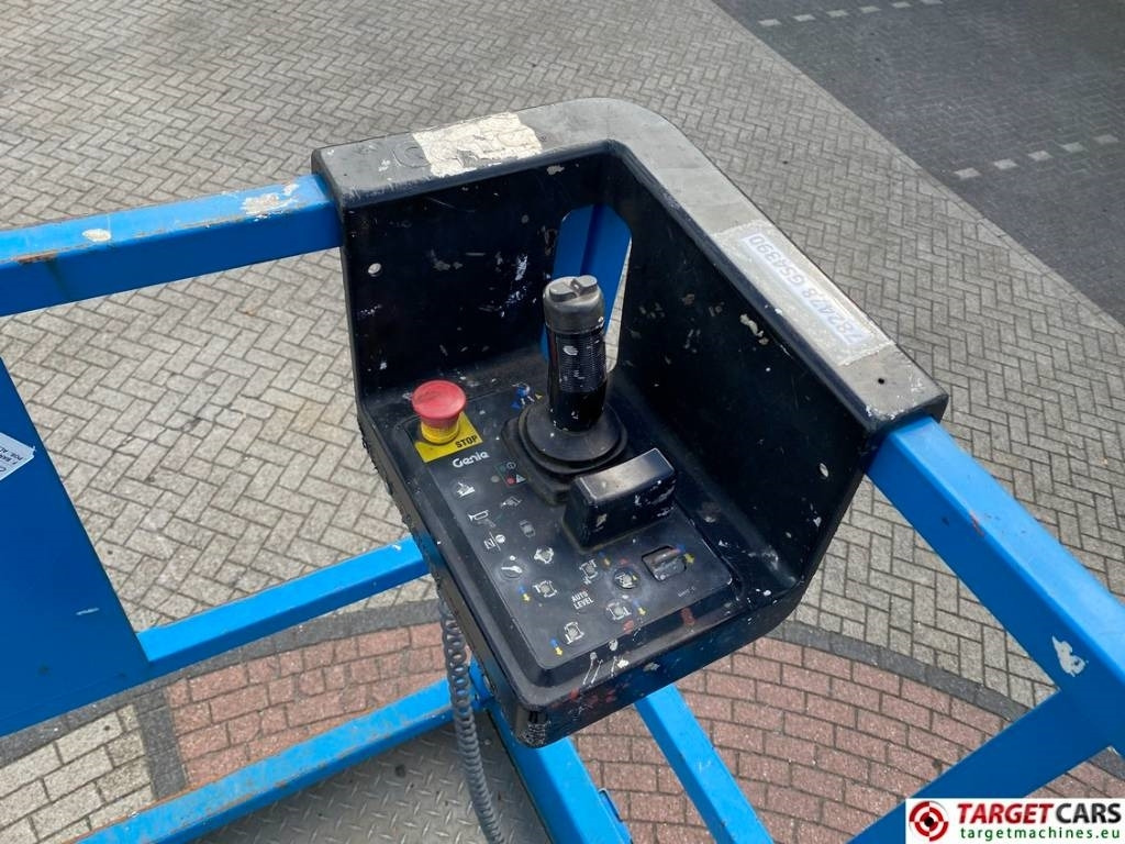 Genie GS-4390 RT LPG 4x4 Scissor Work Lift 1511cm  в лизинг Genie GS-4390 RT LPG 4x4 Scissor Work Lift 1511cm: фото 10