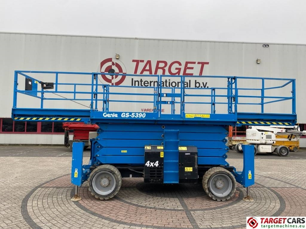 Genie GS-5390 RT LPG 4x4 Scissor Work Lift 1815cm  в лизинг Genie GS-5390 RT LPG 4x4 Scissor Work Lift 1815cm: фото 37
