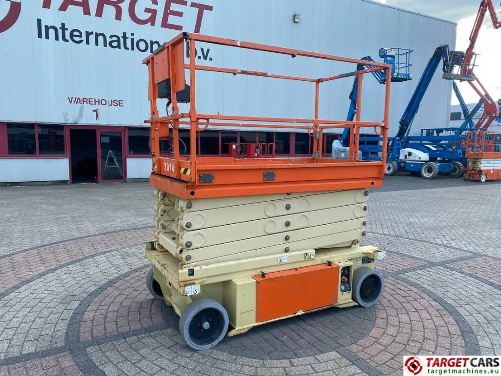 JLG 10RS Electric Scissor Work Lift 1175cm - Ножничный подъемник: фото 1 JLG 10RS Electric Scissor Work Lift 1175cm - Ножничный подъемник: фото 1