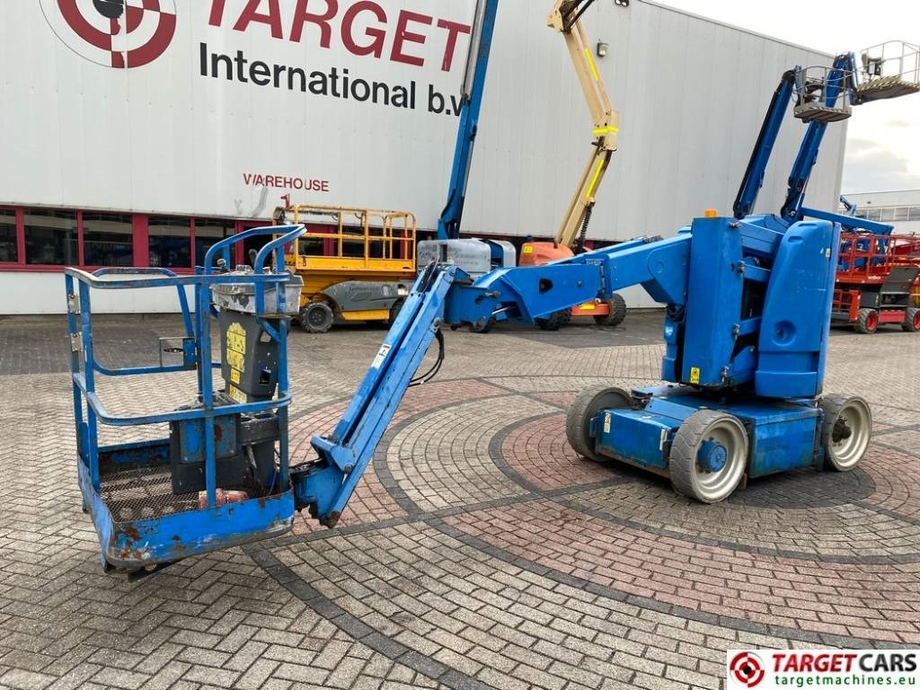 JLG E300AJP Articulated Jib Plus Boom Work Lift 1097cm - Коленчатый подъемник: фото 1 JLG E300AJP Articulated Jib Plus Boom Work Lift 1097cm - Коленчатый подъемник: фото 1