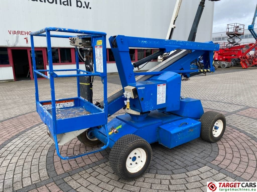 Niftylift HR12NDE BiFuel Articulated Boom Work Lift 1220cm - Коленчатый подъемник: фото 1 Niftylift HR12NDE BiFuel Articulated Boom Work Lift 1220cm - Коленчатый подъемник: фото 1