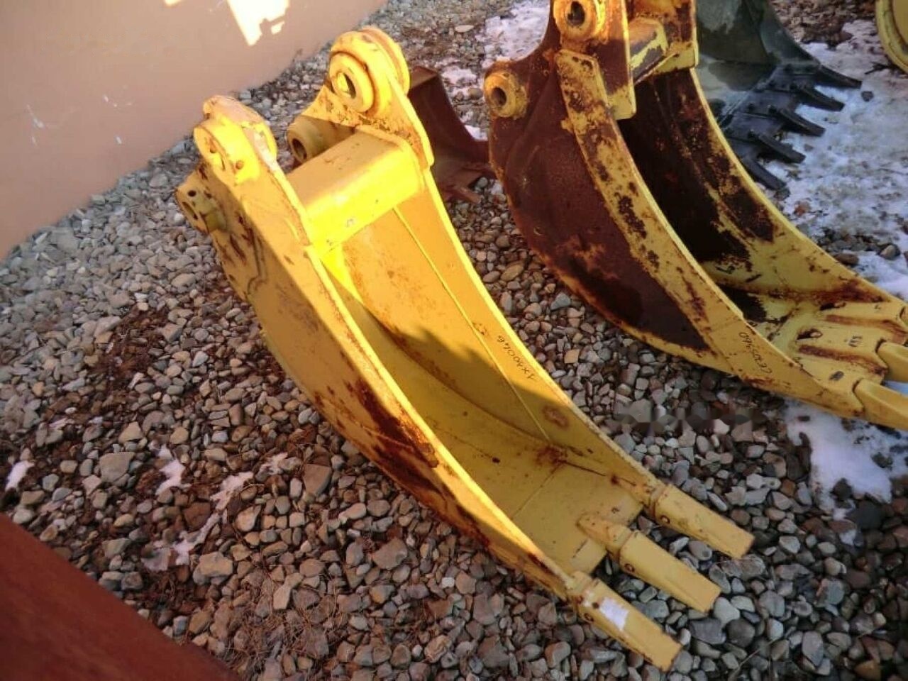 New 30 CM HD bucket with teeth. Brand ROMEA. weight 200 kg, year of - Ковш для экскаватора: фото 1 New 30 CM HD bucket with teeth. Brand ROMEA. weight 200 kg, year of - Ковш для экскаватора: фото 1