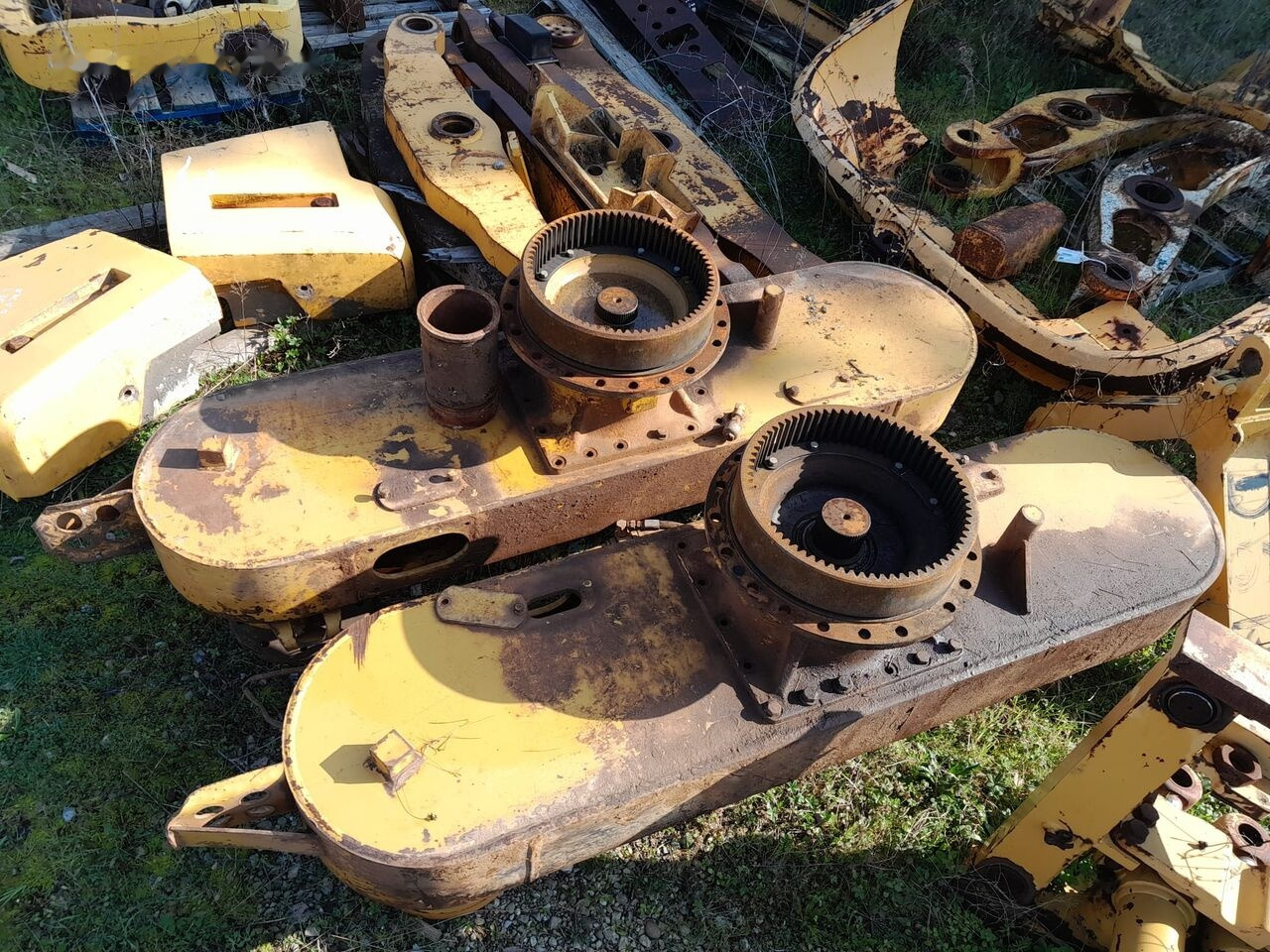 XZH00942 for Caterpillar 140H grader - Бортовой редуктор: фото 1 XZH00942 for Caterpillar 140H grader - Бортовой редуктор: фото 1