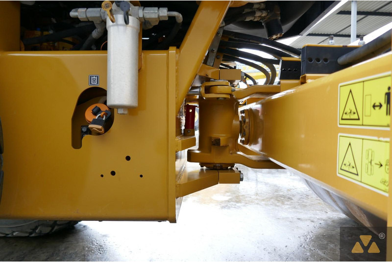 Caterpillar CS66B в лизинг Caterpillar CS66B: фото 21