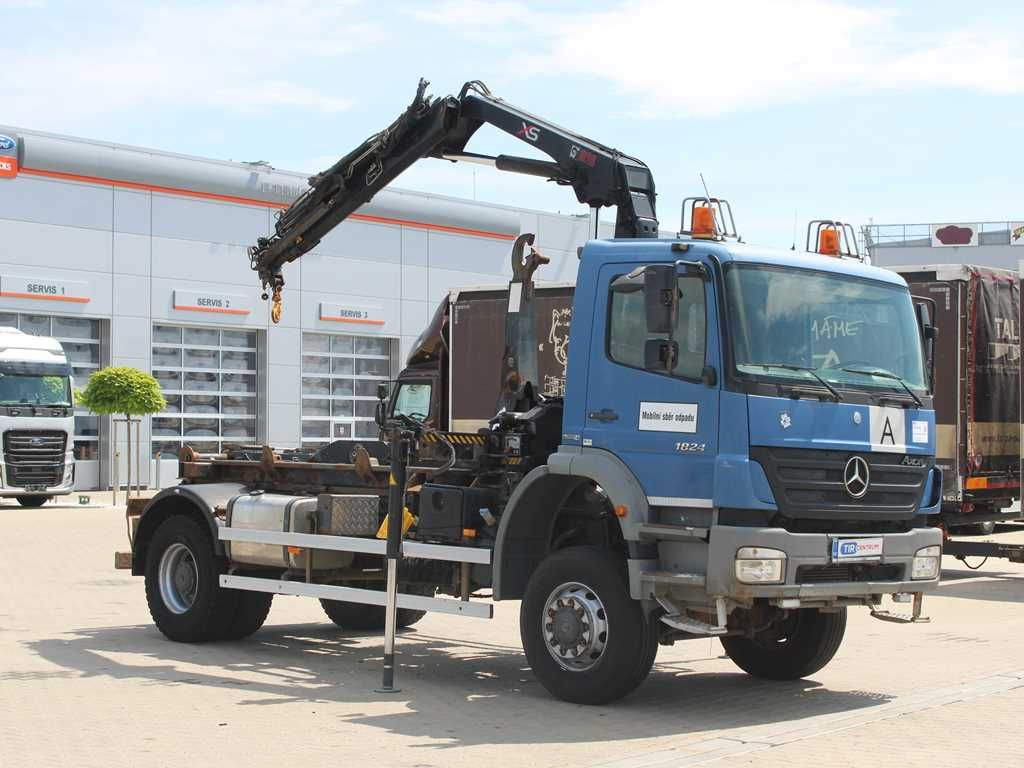 Mercedes-Benz AXOR 1824, CRANE HIAB 099B-3 DUO, 4x4 - Автоманипулятор: фото 2 Mercedes-Benz AXOR 1824, CRANE HIAB 099B-3 DUO, 4x4 - Автоманипулятор: фото 2