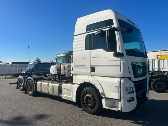 MAN TGX 26.440 BDF, XXL, Retarder, Automatik, E6, Liftachse, Motorschaden, Kurbelwellenschaden - Грузовик-контейнеровоз/ Сменный кузов: фото 1 MAN TGX 26.440 BDF, XXL, Retarder, Automatik, E6, Liftachse, Motorschaden, Kurbelwellenschaden - Грузовик-контейнеровоз/ Сменный кузов: фото 1