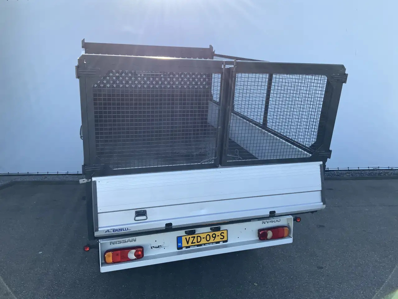 Nissan NV400 2.3 dCi L3H1 Dub Cab 3 Zijde Kipper Airco Bakmaat - Малотоннажный самосвал: фото 2 Nissan NV400 2.3 dCi L3H1 Dub Cab 3 Zijde Kipper Airco Bakmaat - Малотоннажный самосвал: фото 2