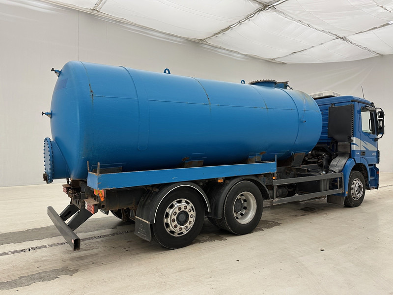 Mercedes-Benz Actros 2532 - 6x2 - Грузовик-цистерна: фото 4 Mercedes-Benz Actros 2532 - 6x2 - Грузовик-цистерна: фото 4
