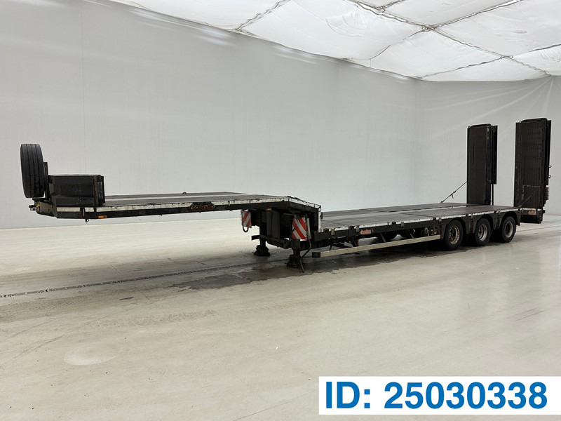 Nooteboom Low bed trailer - Низкорамный полуприцеп: фото 1 Nooteboom Low bed trailer - Низкорамный полуприцеп: фото 1