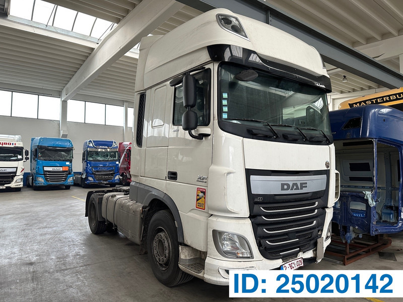DAF XF 460 Super Space Cab - Тягач: фото 1 DAF XF 460 Super Space Cab - Тягач: фото 1