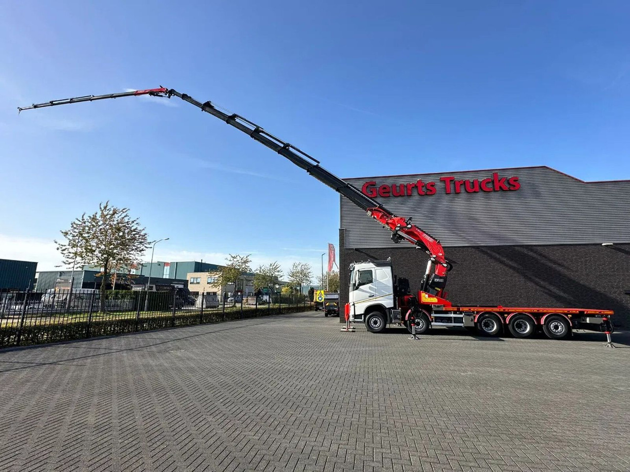 Volvo FH 540 10X4 + FASSI F1650RAL.2.28 + JIB L616L KR - Автоманипулятор: фото 3 Volvo FH 540 10X4 + FASSI F1650RAL.2.28 + JIB L616L KR - Автоманипулятор: фото 3