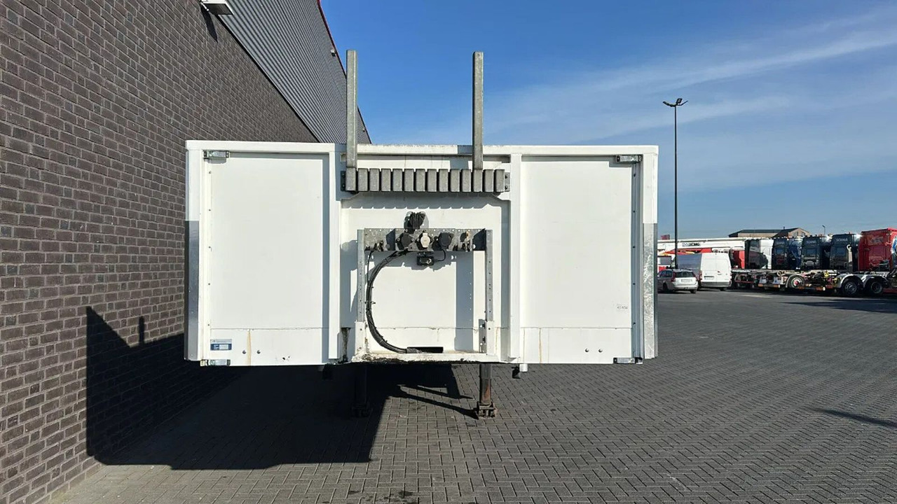 Web-Trailer PRSH18-1TRI 2 ASSER GESTUURD COMPLEET - Полуприцеп бортовой/ Платформа: фото 4 Web-Trailer PRSH18-1TRI 2 ASSER GESTUURD COMPLEET - Полуприцеп бортовой/ Платформа: фото 4