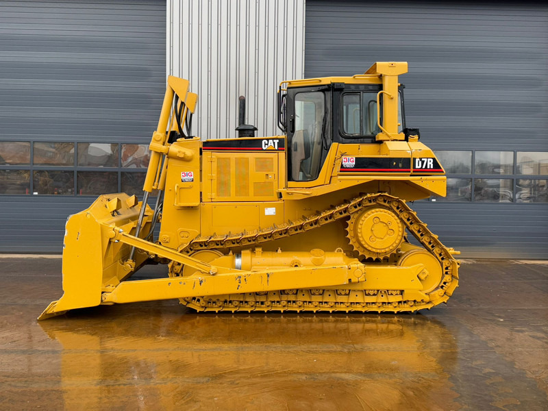 Caterpillar D7R - Бульдозер: фото 1 Caterpillar D7R - Бульдозер: фото 1