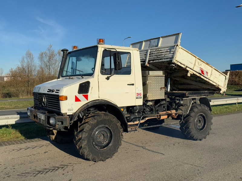 Самосвал MERCEDESBENZ U1300L Unimog: фото 1 Самосвал MERCEDESBENZ U1300L Unimog: фото 1