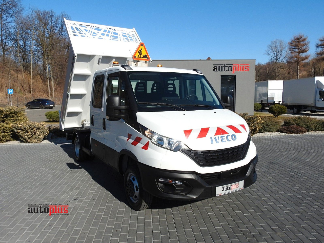Iveco DAILY 35C14 KIPPER DOPPELKABINE DOKA 6 SITZE - Малотоннажный самосвал, Грузопассажирский фургон: фото 1