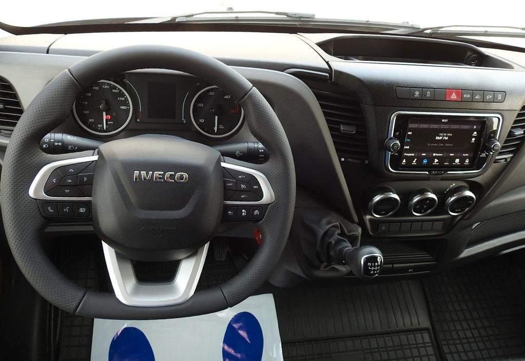 Iveco DAILY 35S18 CONNECT NEUE AUFZUG 10 PALETTEN A/C  в лизинг Iveco DAILY 35S18 CONNECT NEUE AUFZUG 10 PALETTEN A/C: фото 24