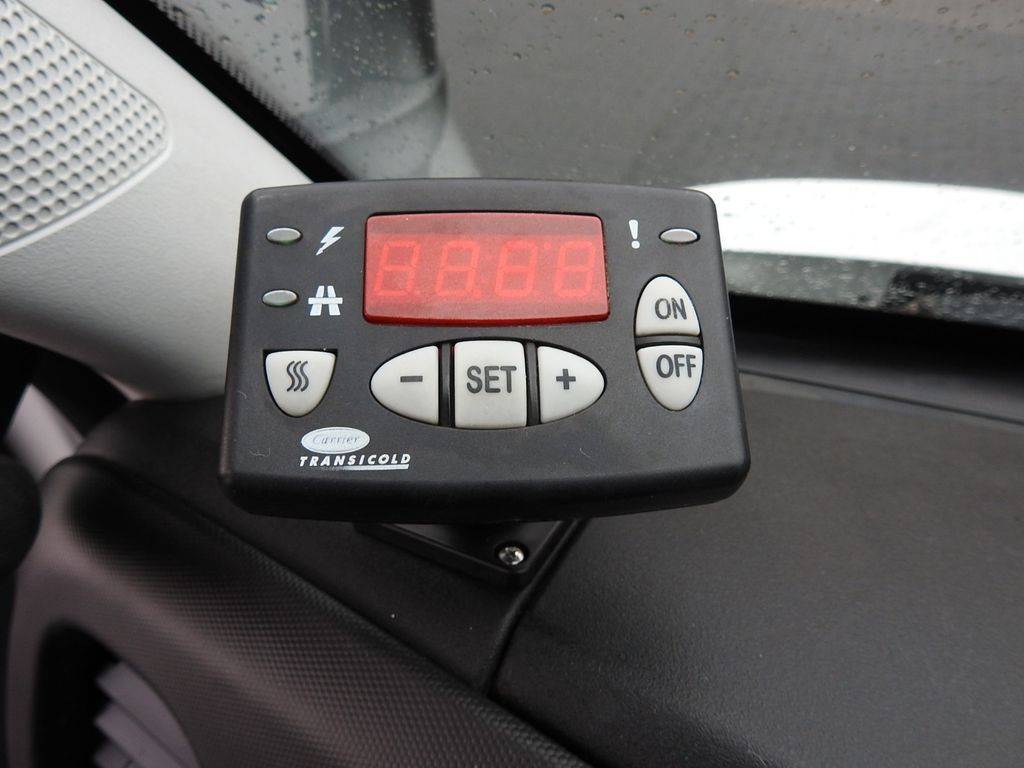 Iveco DAILY 70C17 KÜHLKOFFER 0*C AUFZUG 9 PALETTEN  в лизинг Iveco DAILY 70C17 KÜHLKOFFER 0*C AUFZUG 9 PALETTEN: фото 27
