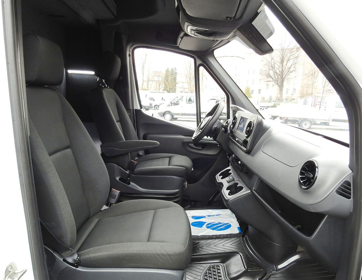 Тентованный фургон, Грузопассажирский фургон Mercedes-Benz SPRINTER 316 PRITSCHE PLANE 10 PALETTEN WEBASTO: фото 26