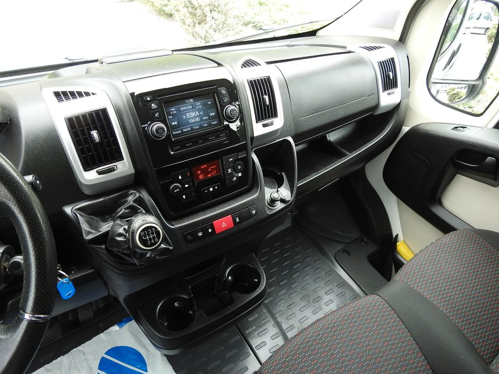 Peugeot BOXER KASTENWAGEN DOPPELKABINE 6 SITZE TEMPOMAT  в лизинг Peugeot BOXER KASTENWAGEN DOPPELKABINE 6 SITZE TEMPOMAT: фото 24