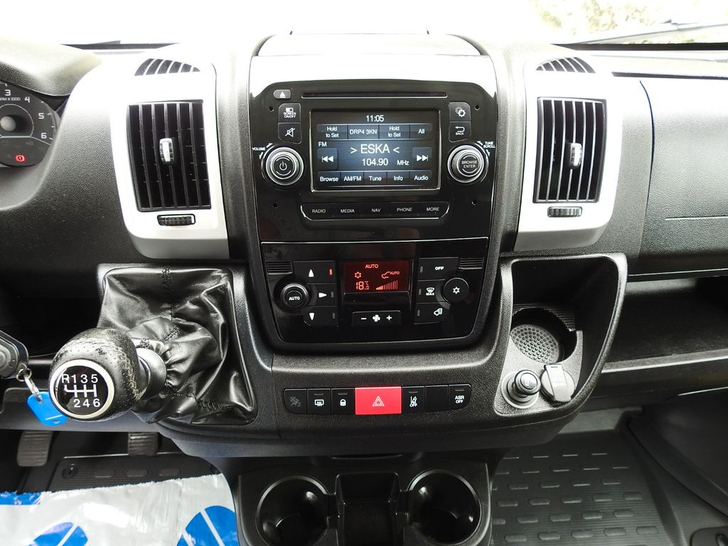 Peugeot BOXER KASTENWAGEN DOPPELKABINE 6 SITZE TEMPOMAT  в лизинг Peugeot BOXER KASTENWAGEN DOPPELKABINE 6 SITZE TEMPOMAT: фото 26