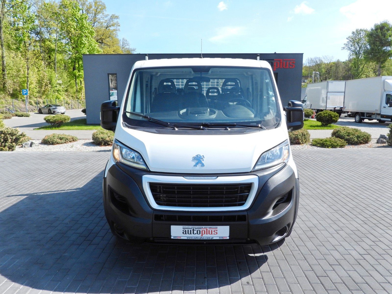 Peugeot BOXER KIPPER DOPPELKABINE DOKA 7 SITZE TEMPOMAT - Малотоннажный самосвал, Грузопассажирский фургон: фото 5 Peugeot BOXER KIPPER DOPPELKABINE DOKA 7 SITZE TEMPOMAT - Малотоннажный самосвал, Грузопассажирский фургон: фото 5