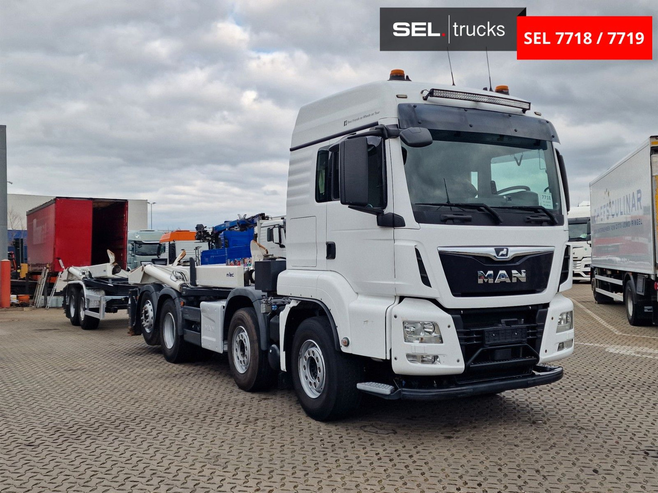 MAN TGS 35.500.8X2-6 BL / Silosteller / Lenkachse - Самосвал: фото 3 MAN TGS 35.500.8X2-6 BL / Silosteller / Lenkachse - Самосвал: фото 3