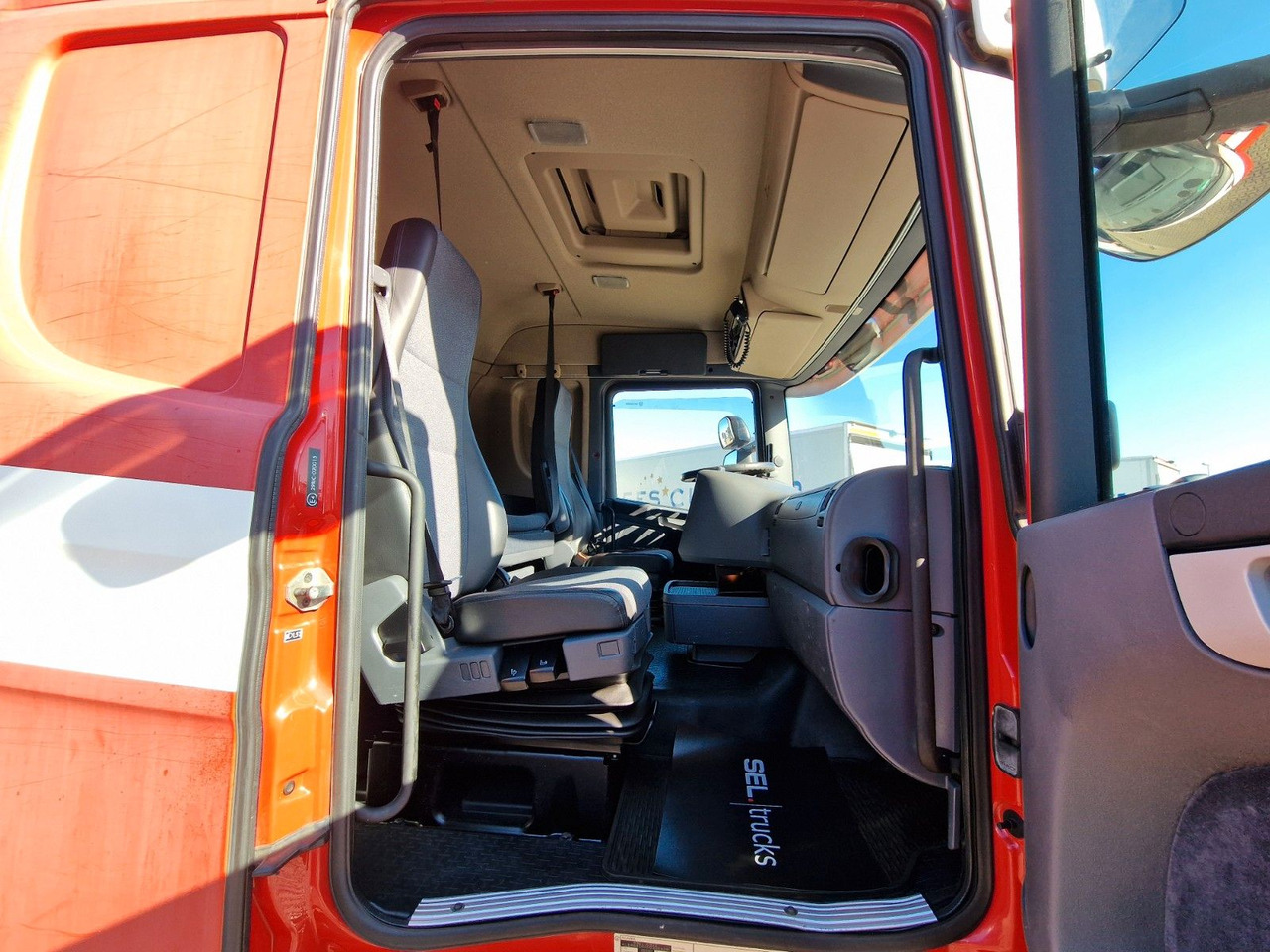 Автоманипулятор Scania R 340 LB6X2*4MNA /Retarder /HIAB 166K /Lenkachse: фото 17