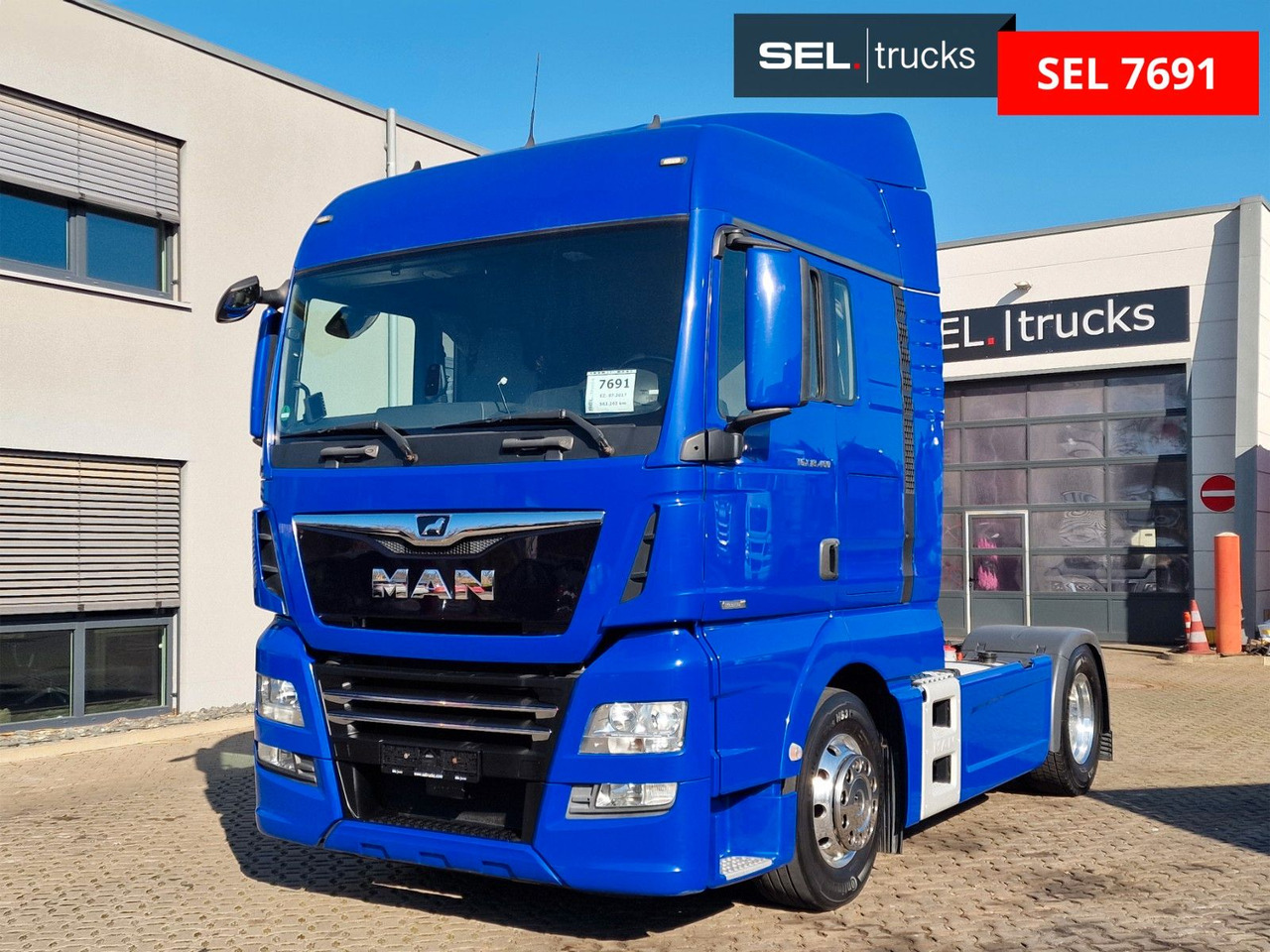 MAN TGX 18.460 4X2 BLS / Retarder / Kipphydraulik - Тягач: фото 1 MAN TGX 18.460 4X2 BLS / Retarder / Kipphydraulik - Тягач: фото 1
