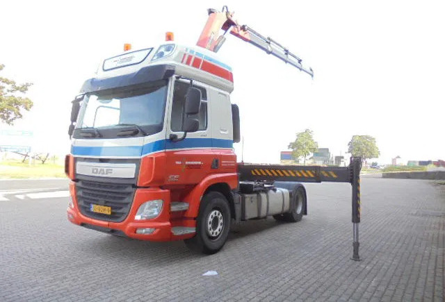 DAF CF 440 EURO 6 - Автоманипулятор: фото 1