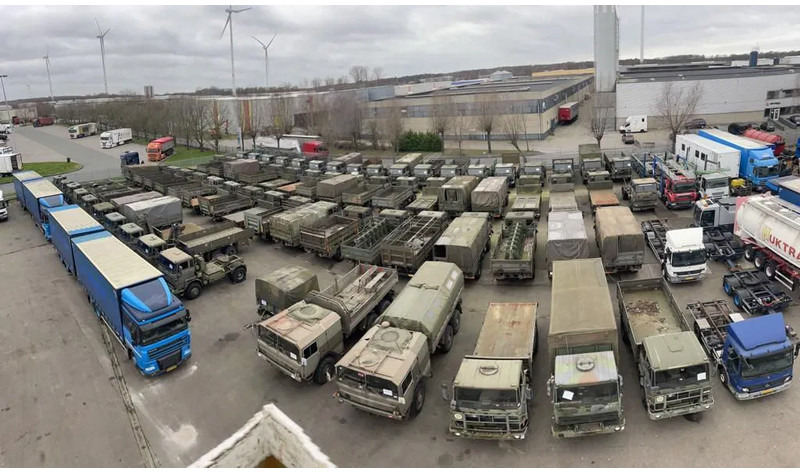 DAF YA 4X4 50 X TRUCKS FOR SALE - Грузовик: фото 1 DAF YA 4X4 50 X TRUCKS FOR SALE - Грузовик: фото 1