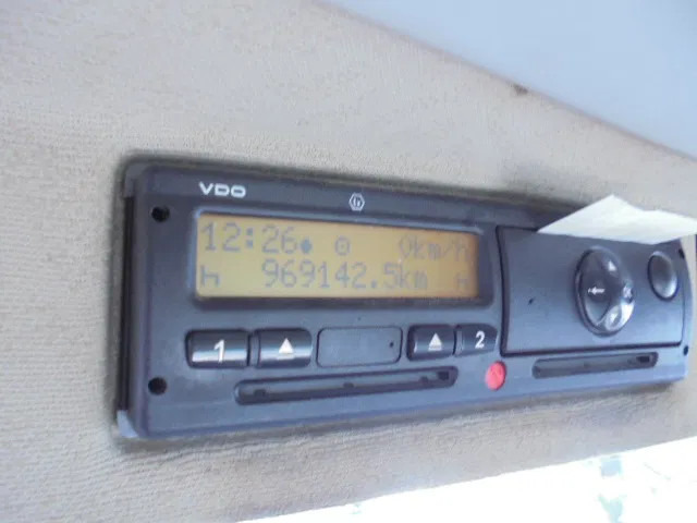 Mercedes-Benz Actros 2340 6X2 EUR 6 в лизинг Mercedes-Benz Actros 2340 6X2 EUR 6: фото 16
