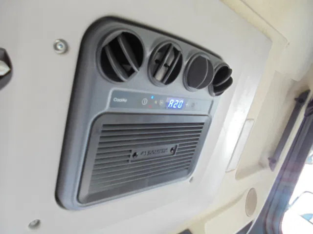 Mercedes-Benz Actros 2340 6X2 EUR 6 в лизинг Mercedes-Benz Actros 2340 6X2 EUR 6: фото 13