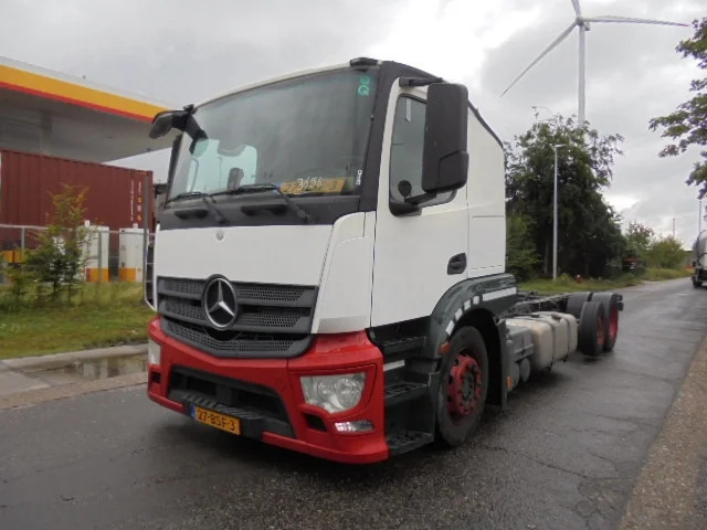 Mercedes-Benz Actros 2340 - Автовоз: фото 1 Mercedes-Benz Actros 2340 - Автовоз: фото 1