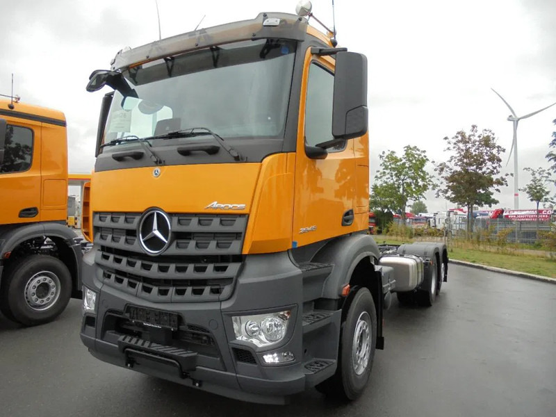 Mercedes-Benz Arocs AROCS 2848 6X2 MET FABRIEKS GARANTIE - Грузовик-шасси: фото 4 Mercedes-Benz Arocs AROCS 2848 6X2 MET FABRIEKS GARANTIE - Грузовик-шасси: фото 4