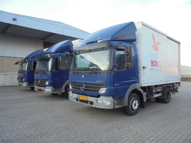 Mercedes-Benz Atego 816 - Грузовик с закрытым кузовом: фото 1 Mercedes-Benz Atego 816 - Грузовик с закрытым кузовом: фото 1