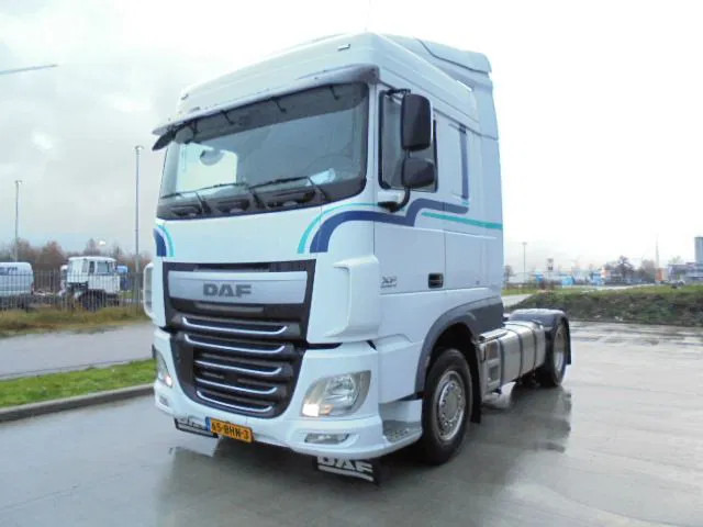 Тягач DAF XF 440: фото 1 Тягач DAF XF 440: фото 1