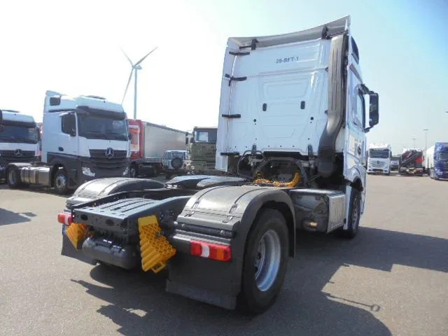 Mercedes-Benz Actros 1843 - Тягач: фото 4 Mercedes-Benz Actros 1843 - Тягач: фото 4