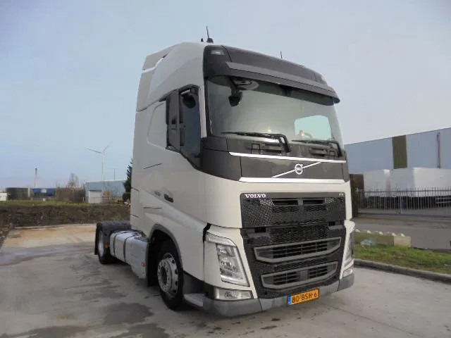 Volvo FH 420 MEGA - Тягач: фото 3 Volvo FH 420 MEGA - Тягач: фото 3