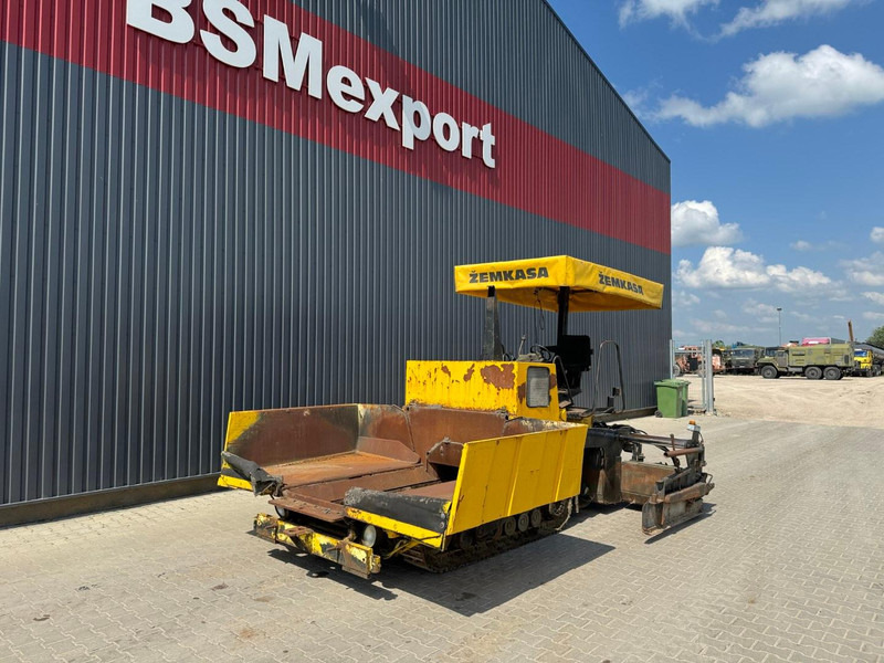 ABG Titan 111 ABG - crawler asphalt paver - Асфальтоукладчик: фото 1 ABG Titan 111 ABG - crawler asphalt paver - Асфальтоукладчик: фото 1