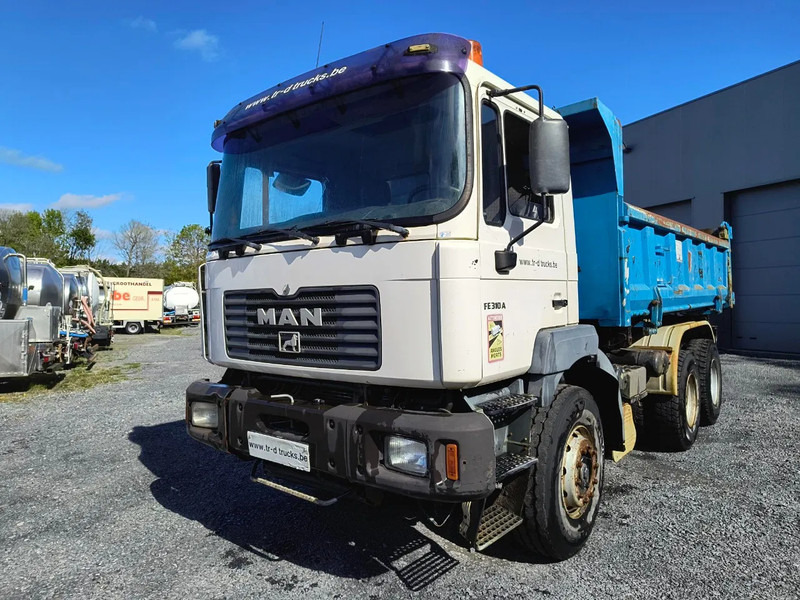 MAN FE 310 6X4 2 WAY TIPPER - MANUAL - ONLY 253633 KM - Самосвал: фото 1 MAN FE 310 6X4 2 WAY TIPPER - MANUAL - ONLY 253633 KM - Самосвал: фото 1