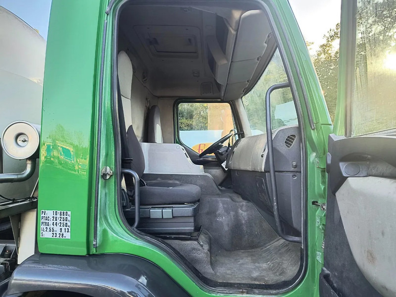 Renault Premium 370 15000L INSULATED INOX TANK - ENGINE REPLACED AND NEW TURBO в лизинг Renault Premium 370 15000L INSULATED INOX TANK - ENGINE REPLACED AND NEW TURBO: фото 12