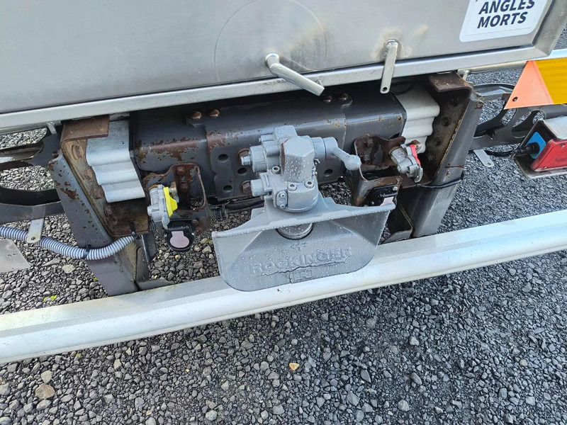 Renault Premium 370 15000L INSULATED INOX TANK - ENGINE REPLACED AND NEW TURBO в лизинг Renault Premium 370 15000L INSULATED INOX TANK - ENGINE REPLACED AND NEW TURBO: фото 15