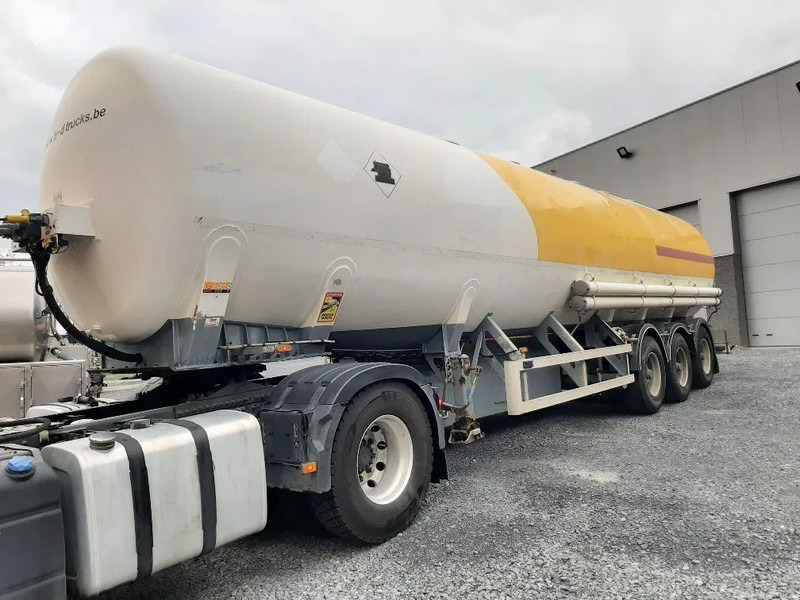 Stokota FUEL TANK 42000 L - 5 COMPARTMENTS - Полуприцеп-цистерна: фото 1 Stokota FUEL TANK 42000 L - 5 COMPARTMENTS - Полуприцеп-цистерна: фото 1