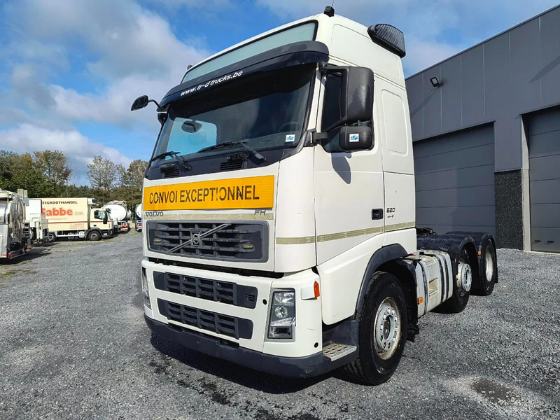 Volvo FH 13.520 6X2 - 90 TON - VOITH RETARDER - BIG AXLES - LIFTING AXLE - Тягач: фото 1 Volvo FH 13.520 6X2 - 90 TON - VOITH RETARDER - BIG AXLES - LIFTING AXLE - Тягач: фото 1