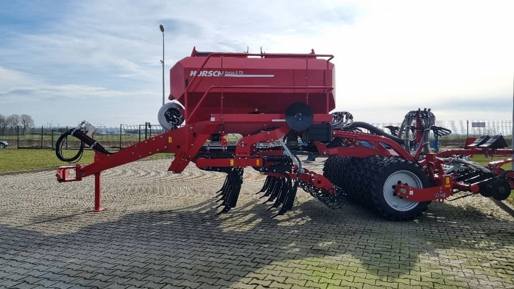 Horsch FOCUS 3TD z dodatkową szyną siewną  в лизинг Horsch FOCUS 3TD z dodatkową szyną siewną: фото 8