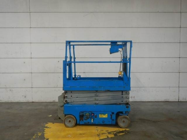 Genie GS1932  - Ножничный подъемник: фото 1