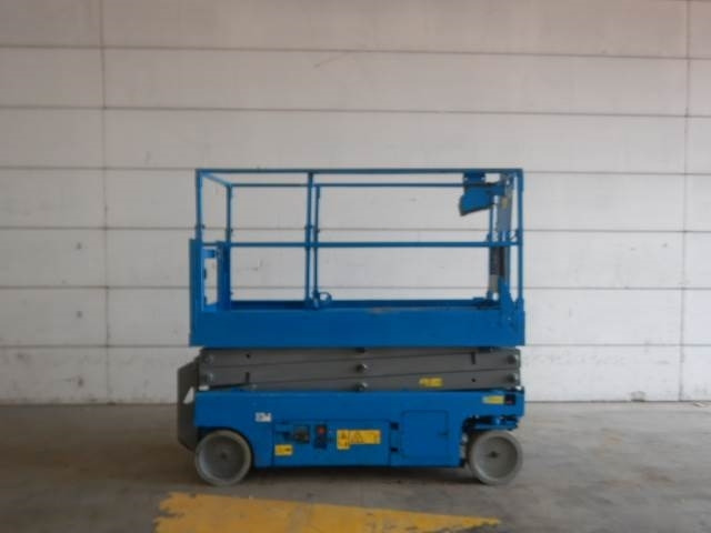 Genie GS2032  - Ножничный подъемник: фото 1