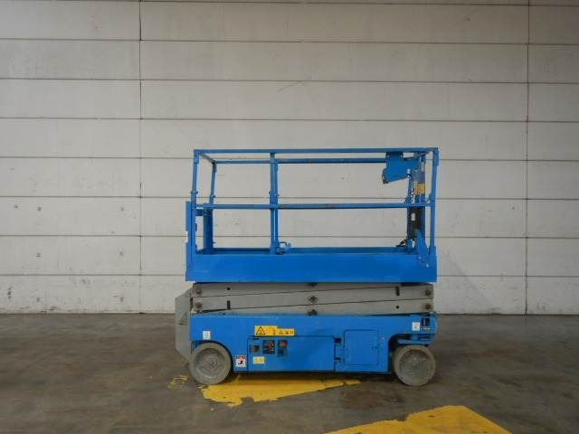 Genie GS2032  - Ножничный подъемник: фото 1