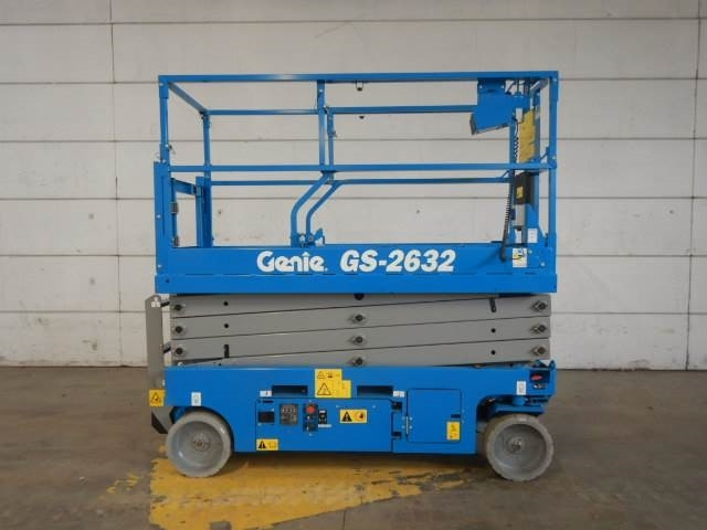 Genie GS2632 - Ножничный подъемник: фото 1 Genie GS2632 - Ножничный подъемник: фото 1